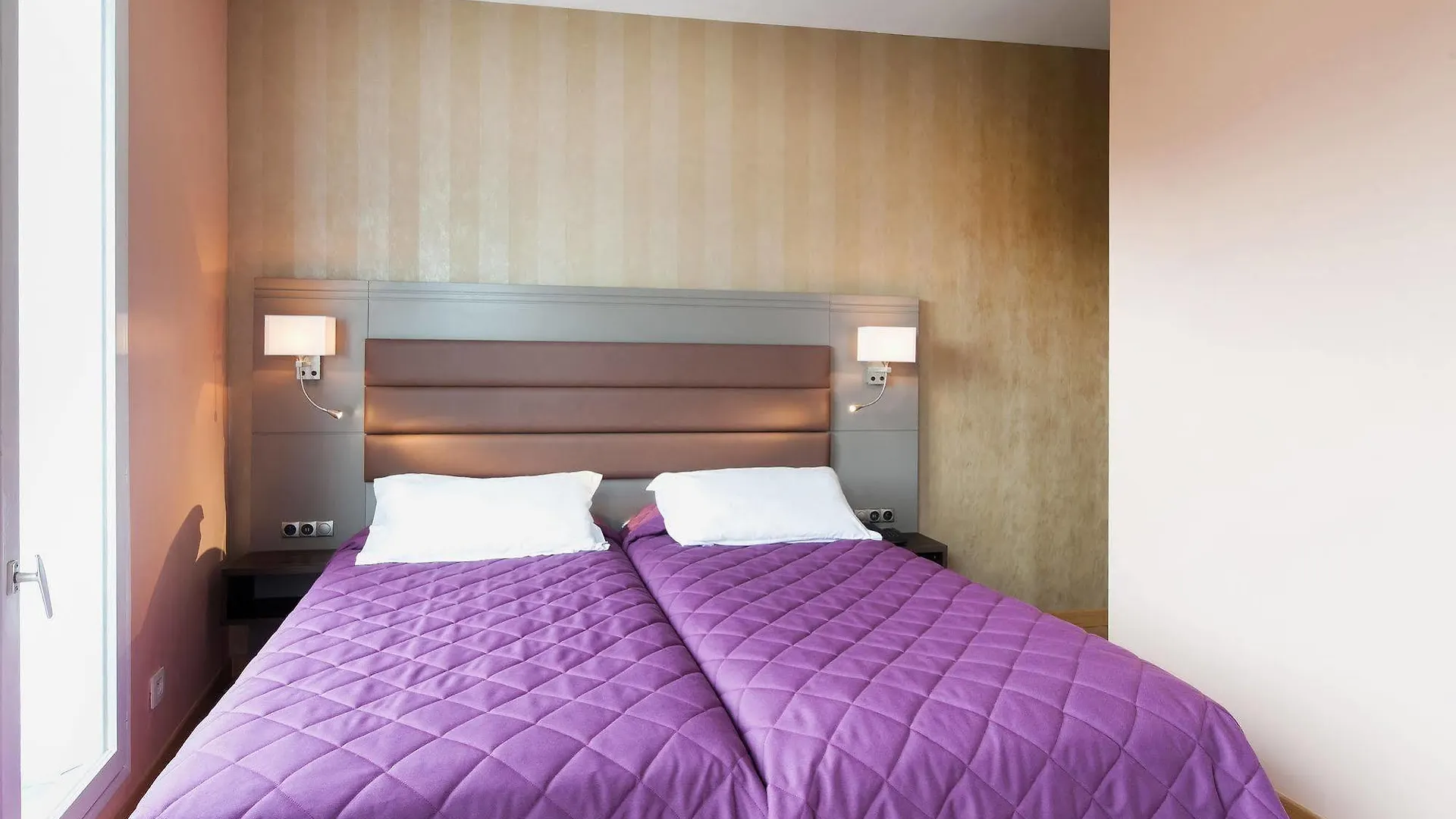 Hotel Americain 2*